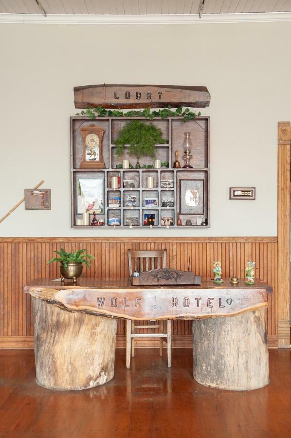 The Historic Wolf Hotel Ellinwood Luaran gambar